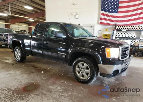 2010 GMC Sierra K1500 Sle z USA, uszkodzony, nr VIN 1GTSKVE34AZ104099